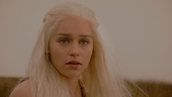 extant_GameOfThrones_1x02-TheKingsroad_0143