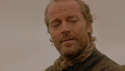 extant_GameOfThrones_1x02-TheKingsroad_0153