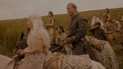 extant_GameOfThrones_1x02-TheKingsroad_0169