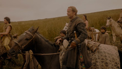 extant_GameOfThrones_1x02-TheKingsroad_0174