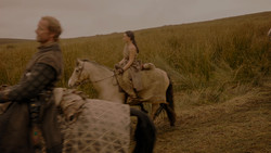 extant_GameOfThrones_1x02-TheKingsroad_0181