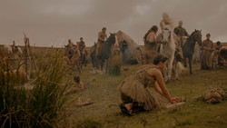extant_GameOfThrones_1x02-TheKingsroad_0217