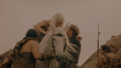 extant_GameOfThrones_1x02-TheKingsroad_0226