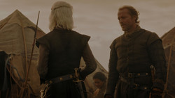 extant_GameOfThrones_1x02-TheKingsroad_0263