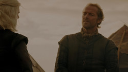 extant_GameOfThrones_1x02-TheKingsroad_0296