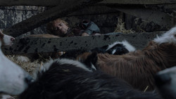 extant_GameOfThrones_1x02-TheKingsroad_0356