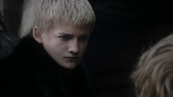 extant_GameOfThrones_1x02-TheKingsroad_0460