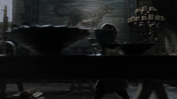 extant_GameOfThrones_1x02-TheKingsroad_0532