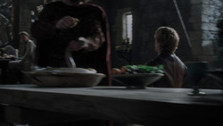 extant_GameOfThrones_1x02-TheKingsroad_0537