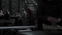 extant_GameOfThrones_1x02-TheKingsroad_0539