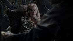 extant_GameOfThrones_1x02-TheKingsroad_0558
