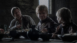 extant_GameOfThrones_1x02-TheKingsroad_0564