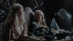 extant_GameOfThrones_1x02-TheKingsroad_0567