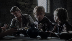 extant_GameOfThrones_1x02-TheKingsroad_0642