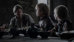 extant_GameOfThrones_1x02-TheKingsroad_0650