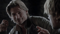 extant_GameOfThrones_1x02-TheKingsroad_0663