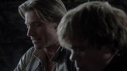 extant_GameOfThrones_1x02-TheKingsroad_0704