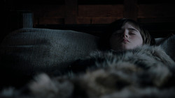 extant_GameOfThrones_1x02-TheKingsroad_0777