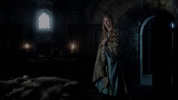extant_GameOfThrones_1x02-TheKingsroad_0801