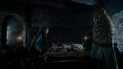 extant_GameOfThrones_1x02-TheKingsroad_0806