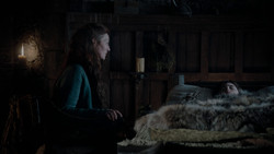 extant_GameOfThrones_1x02-TheKingsroad_0819