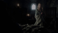 extant_GameOfThrones_1x02-TheKingsroad_0977