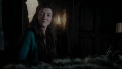 extant_GameOfThrones_1x02-TheKingsroad_0985