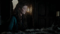extant_GameOfThrones_1x02-TheKingsroad_0993