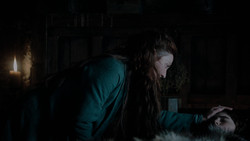 extant_GameOfThrones_1x02-TheKingsroad_1003
