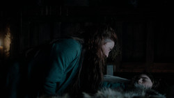 extant_GameOfThrones_1x02-TheKingsroad_1005