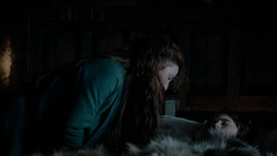 extant_GameOfThrones_1x02-TheKingsroad_1011