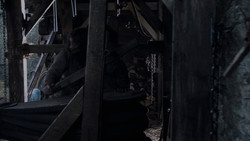 extant_GameOfThrones_1x02-TheKingsroad_1031