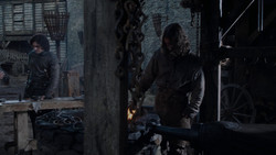 extant_GameOfThrones_1x02-TheKingsroad_1040