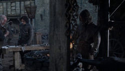 extant_GameOfThrones_1x02-TheKingsroad_1041