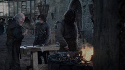 extant_GameOfThrones_1x02-TheKingsroad_1045