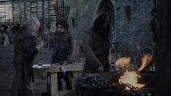 extant_GameOfThrones_1x02-TheKingsroad_1047