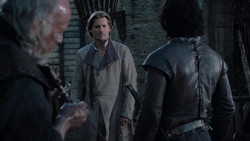 extant_GameOfThrones_1x02-TheKingsroad_1071