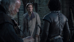 extant_GameOfThrones_1x02-TheKingsroad_1072