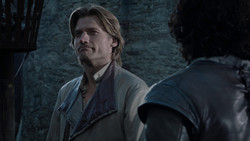 extant_GameOfThrones_1x02-TheKingsroad_1182