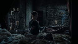 extant_GameOfThrones_1x02-TheKingsroad_1228