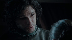 extant_GameOfThrones_1x02-TheKingsroad_1404