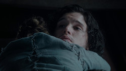 extant_GameOfThrones_1x02-TheKingsroad_1436