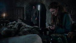 extant_GameOfThrones_1x02-TheKingsroad_1471
