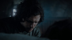 extant_GameOfThrones_1x02-TheKingsroad_1595