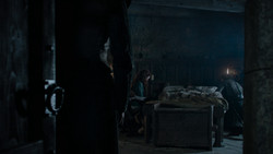 extant_GameOfThrones_1x02-TheKingsroad_1637