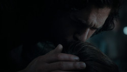 extant_GameOfThrones_1x02-TheKingsroad_1650