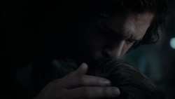 extant_GameOfThrones_1x02-TheKingsroad_1652
