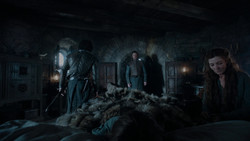 extant_GameOfThrones_1x02-TheKingsroad_1672