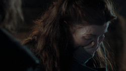 extant_GameOfThrones_1x02-TheKingsroad_1818