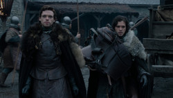 extant_GameOfThrones_1x02-TheKingsroad_1880